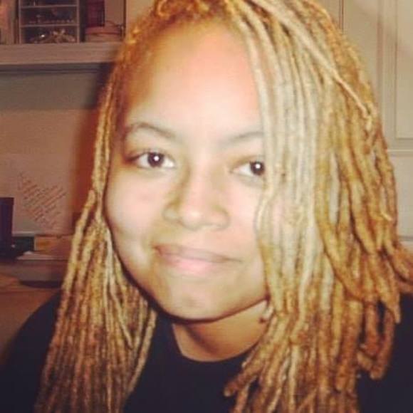 Meet your Posher, Sherlita - Picture 1 of 1